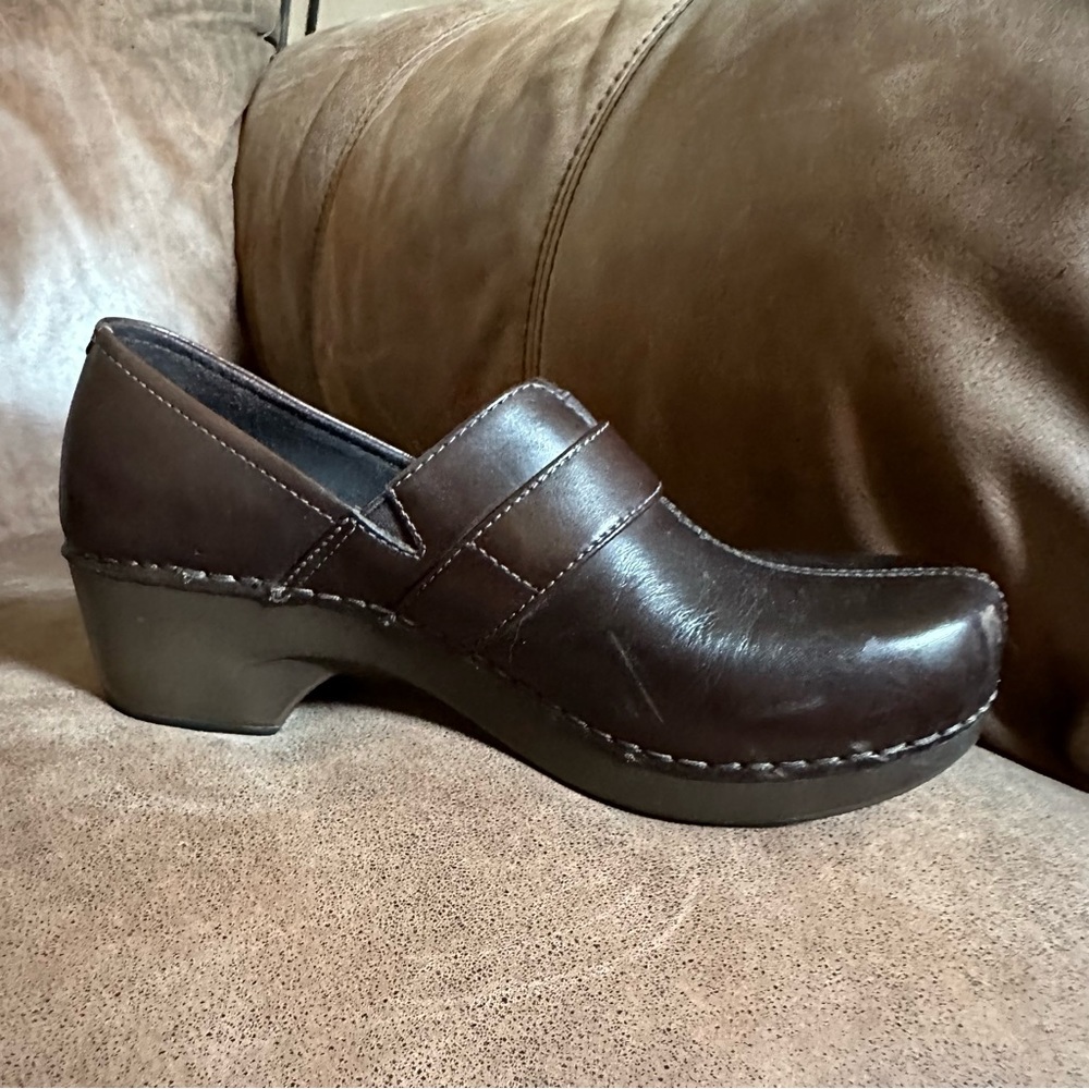 Dansko Tamara Dark Brown Slip On Clog with Buckle Women EU Size 37/US Size 6 - Picture 7 of 12